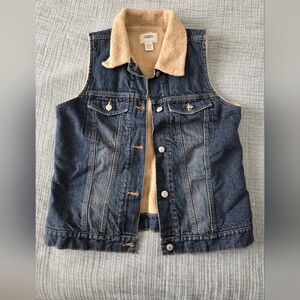 Old Navy Denim Vest Size M, Sherpa Lined